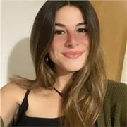 Titulada en el ISE I (B1) e ISE II (B2) por Trinity College London. Estudiante de Psicología en la USAL. Soy una chica a la que le gusta enseñar y los niños. Además, soy una persona paciente y tranquila. Daría clases a niños hasta cuarto de la ESO